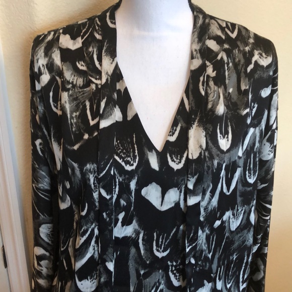 Michael Kors Black & White Long-sleeve Blouse - Picture 5 of 6